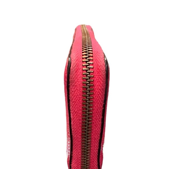 EUC GUCCI ZIPPER WALLET - Picture 7 of 8